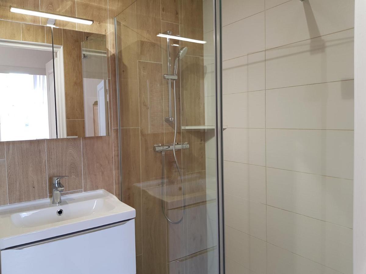 Gites De La Croisee Des Chemins - Piscine Chauffee - Spa, Hammam Et Sauna Izeaux Zewnętrze zdjęcie